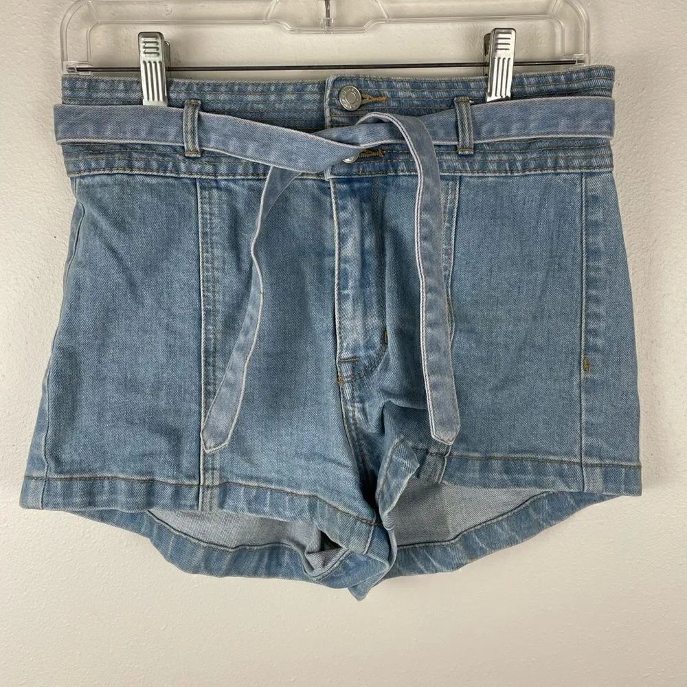 PacSun 70’s Denim Shorts Size 27 EUC